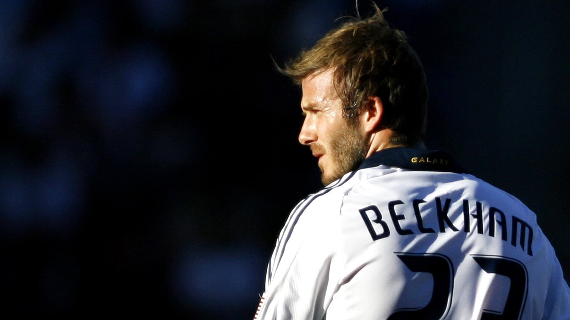 夜空下的星光骑行,浪漫又刺激的运动体验,夜晚骑行的简单说说